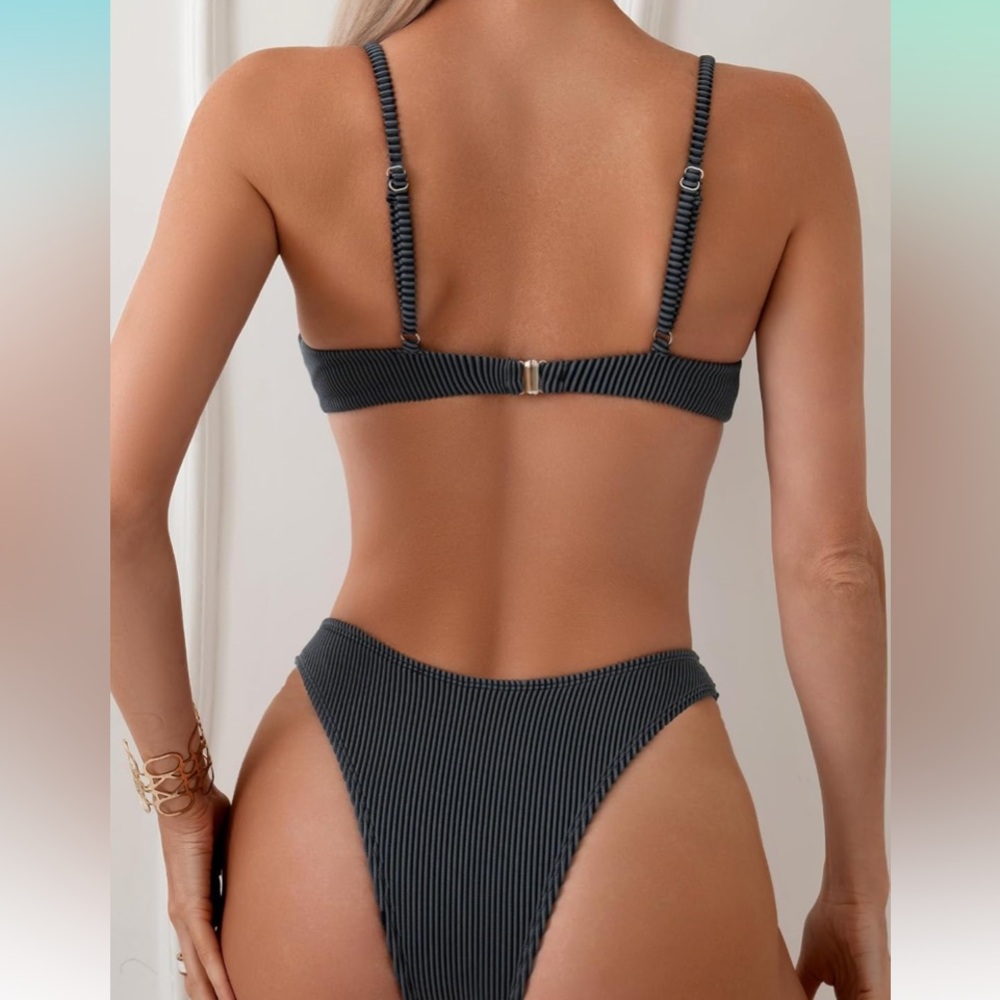NEW Ribbed Bikini - Picture 4 of 13